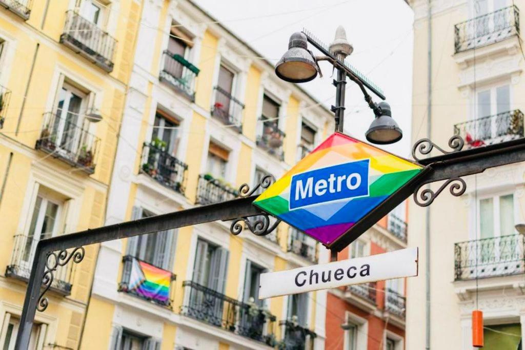 Elegante Loft En Chueca Apartment Madrid Luaran gambar