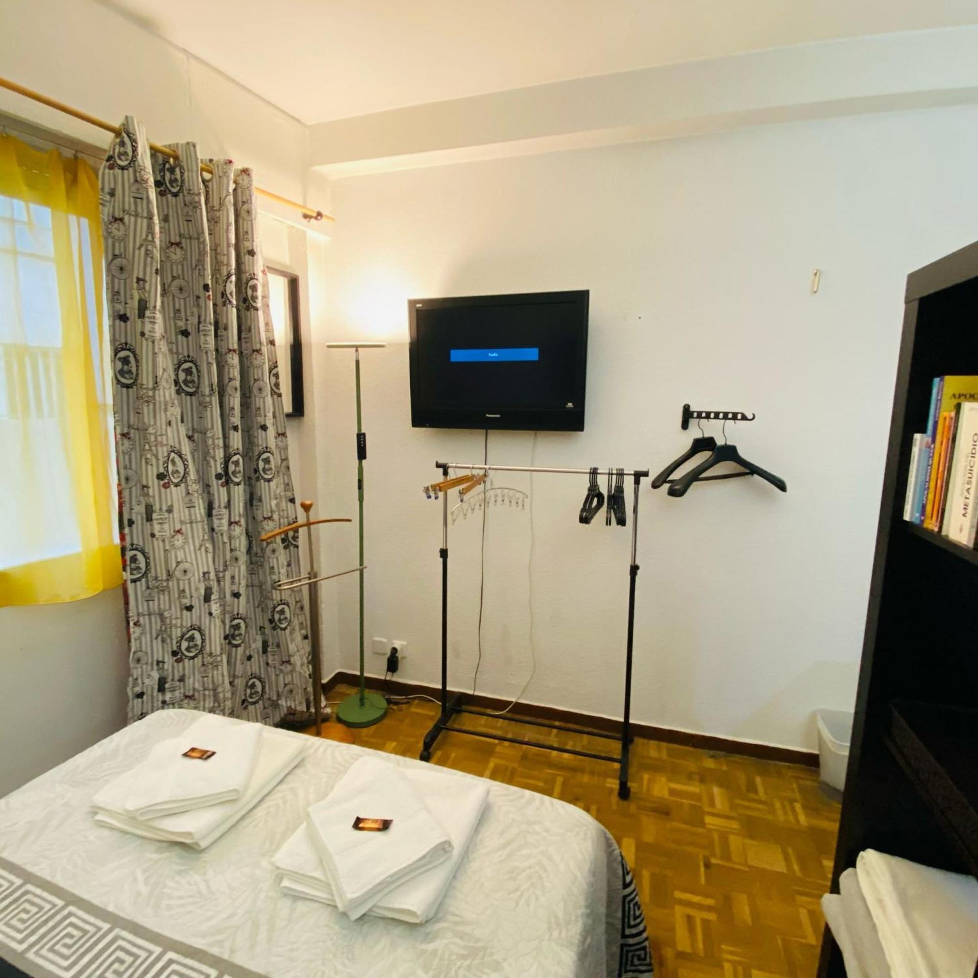 Elegante Loft En Chueca Apartment Madrid Luaran gambar